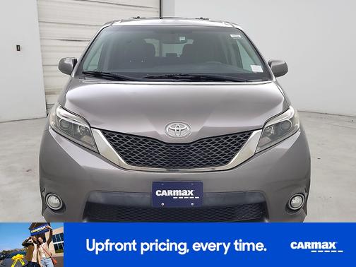 Gray 2016 Toyota Sienna SE