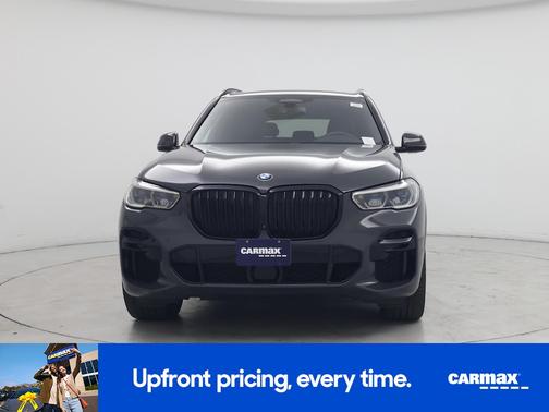 Gray 2022 BMW X5 M50i