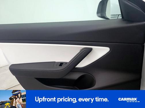 White 2019 Tesla Model 3 Performance