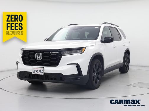 White 2025 Honda Pilot Black Edition