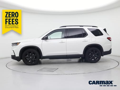 White 2025 Honda Pilot Black Edition