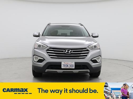 2016 Hyundai SANTA FE SE