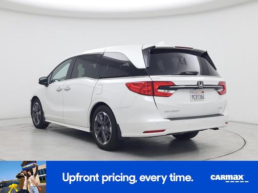 White 2023 Honda Odyssey Elite
