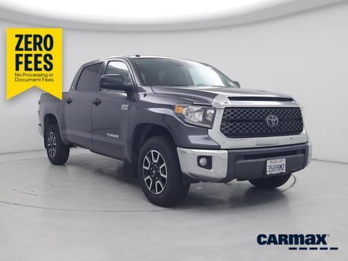 Gray 2018 Toyota Tundra SR5
