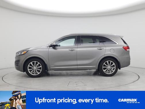 Silver 2017 Kia Sorento SX