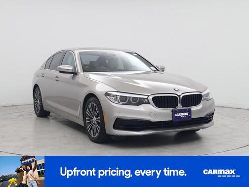 Gray 2019 BMW 530e iPerformance