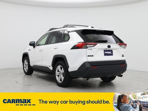 2020 Toyota RAV4 Hybrid XLE