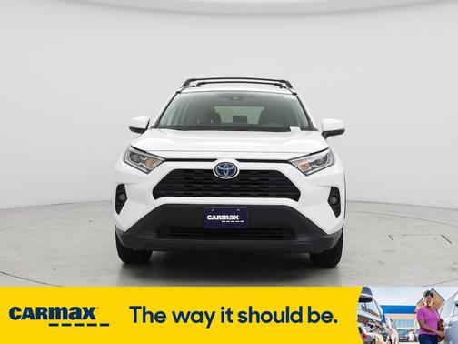 2020 Toyota RAV4 Hybrid XLE