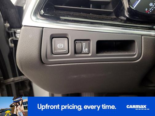 2025 Cadillac XT6 Luxury