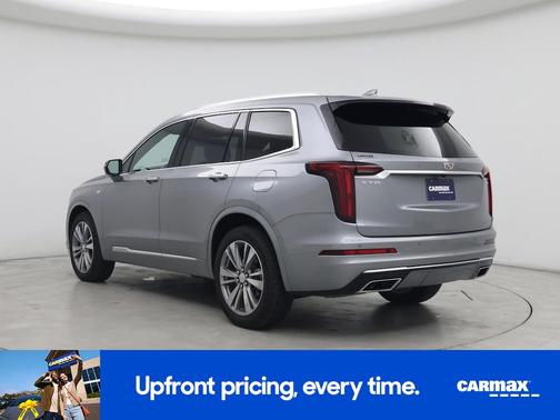 2025 Cadillac XT6 Luxury