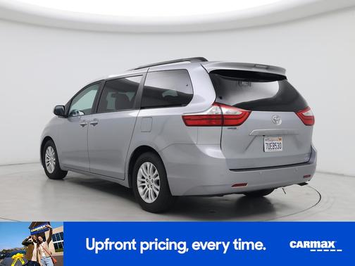 2016 Toyota Sienna XLE