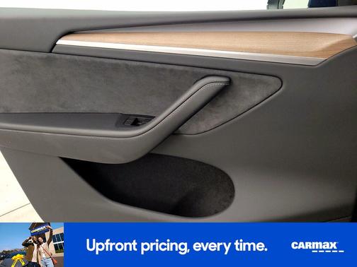 Blue 2024 Tesla Model Y Long Range