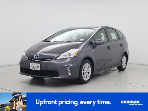 2014 Toyota Prius v Three