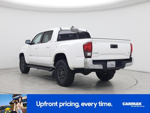 White 2018 Toyota Tacoma SR5