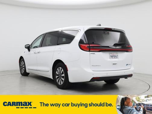 2023 Chrysler Pacifica Hybrid Limited