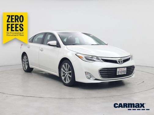 White 2015 Toyota Avalon XLE Touring