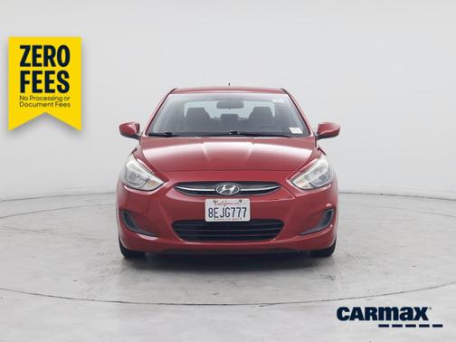 Red 2016 Hyundai Accent SE