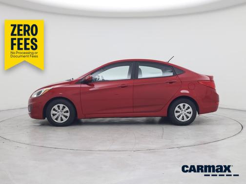 Red 2016 Hyundai Accent SE