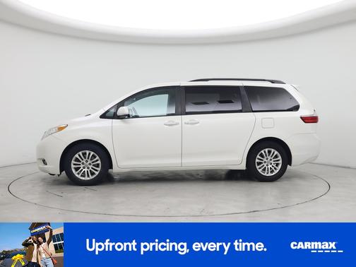 2017 Toyota Sienna XLE