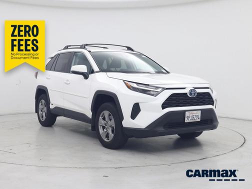 White 2024 Toyota RAV4 Hybrid XLE