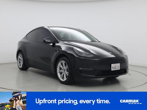 Black 2024 Tesla Model Y Long Range