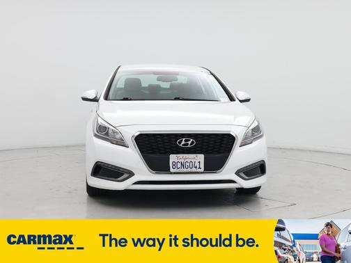 2017 Hyundai SONATA Hybrid SE
