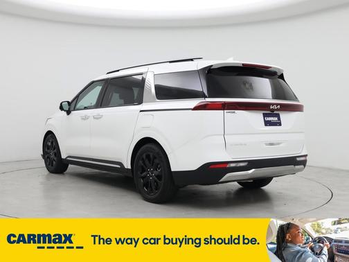 2024 Kia Carnival EX