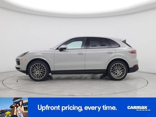 Gray 2022 Porsche Cayenne Platinum