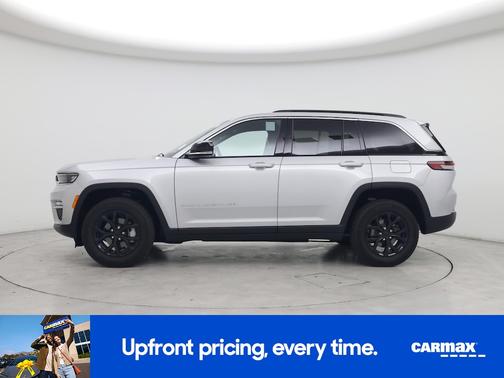 Silver 2025 Jeep Grand Cherokee Limited