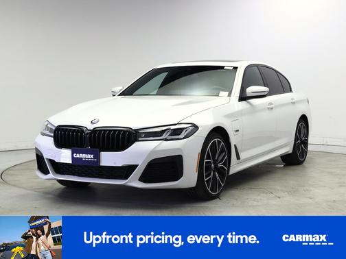 White 2023 BMW 530e
