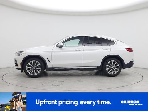 White 2019 BMW X4 XDrive30i