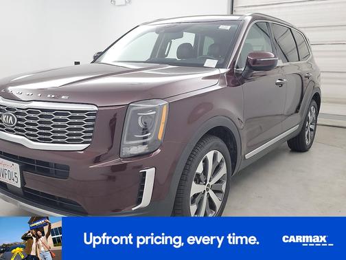 White 2021 Kia Telluride S