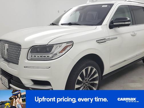 White 2020 Lincoln Navigator L Reserve