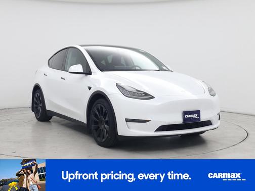 White 2023 Tesla Model Y Long Range