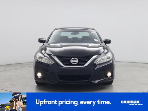 Black 2018 Nissan Altima SV