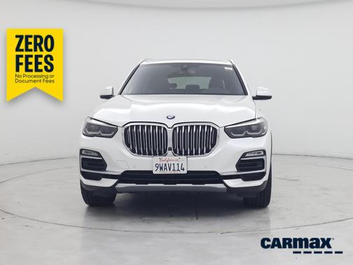 White 2019 BMW X5 xDrive40i