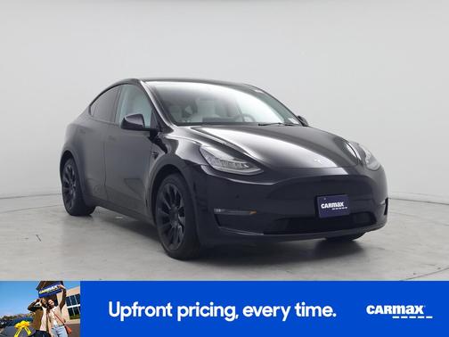 Black 2022 Tesla Model Y Long Range