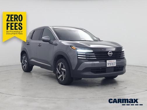 Gray 2025 Nissan Kicks SV