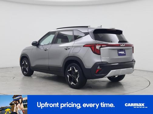 Gray 2025 Kia Seltos S