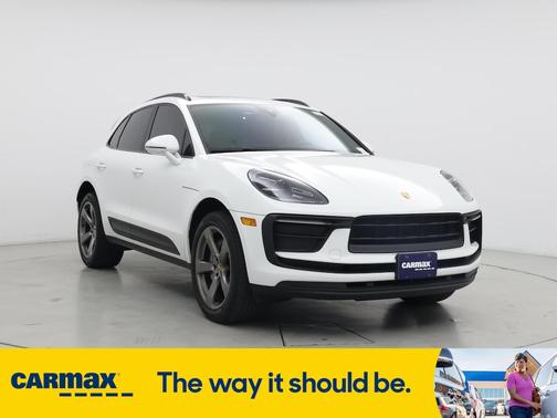 2022 Porsche Macan