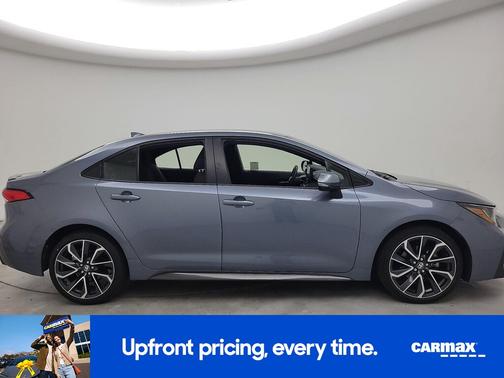 Silver 2022 Toyota Corolla SE