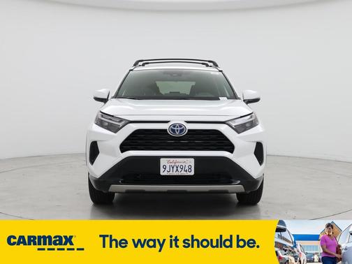 2024 Toyota RAV4 Hybrid SE