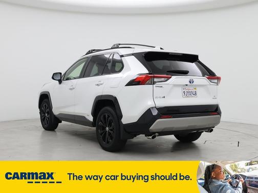 2024 Toyota RAV4 Hybrid SE