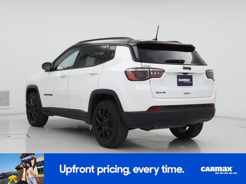 White 2024 Jeep Compass Latitude