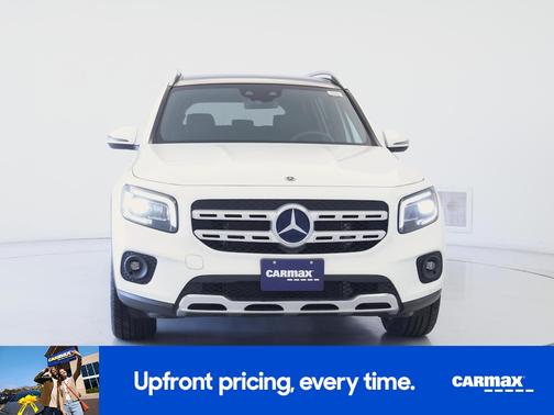 White 2023 Mercedes-Benz GLB 250