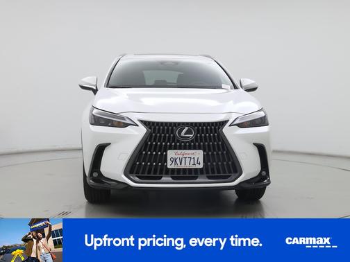 White 2024 Lexus NX 250