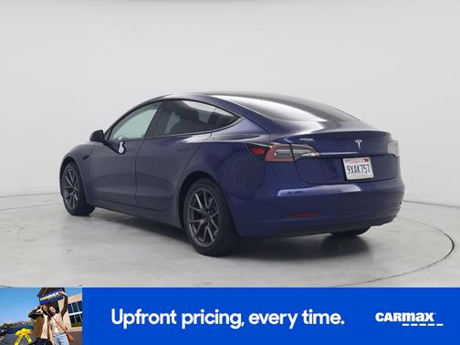 Blue 2022 Tesla Model 3