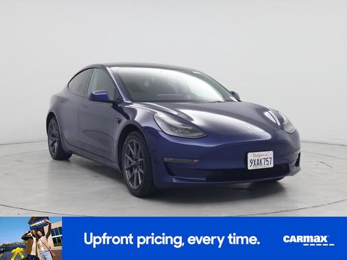 Blue 2022 Tesla Model 3