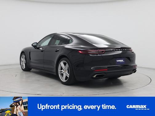 2018 Porsche Panamera 4