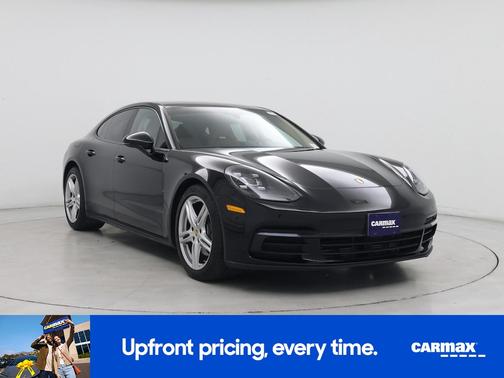 2018 Porsche Panamera 4